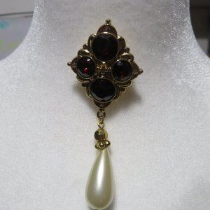 Red Stone and White Pearlesque Dangling Piece Brooch